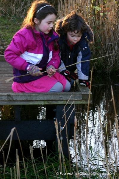 east-coast-nature-reserve-children-fishing