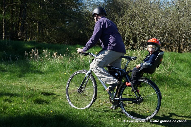 father-child-cycling-bike