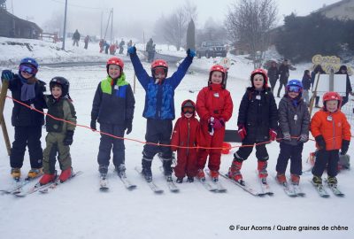 ski, cousins, France, Haute-Loire, Auvergne, Les Estables