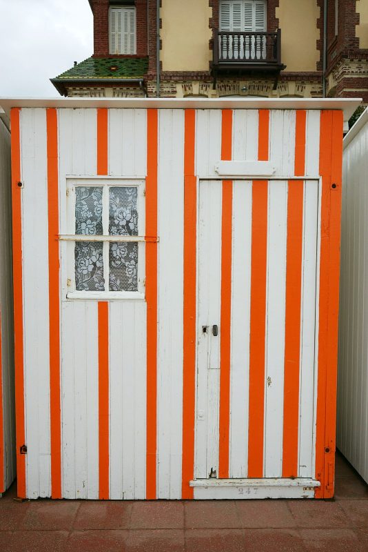 cabine-de-plage-beach-hut-Normandie-Houlgate