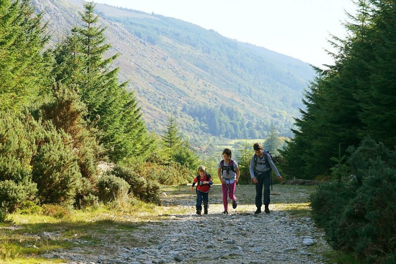 children-hiking-trail-glenmalure-wicklow-ireland