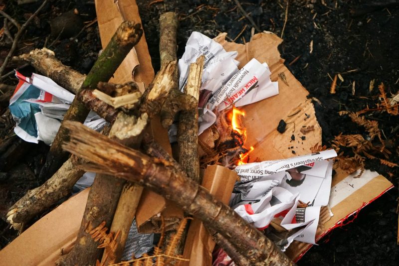 campfire-stick-newspaper-cardboard